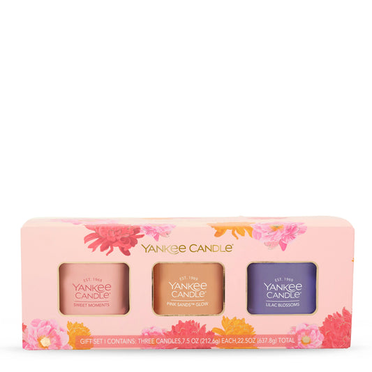 Mother’s Day Floral Favorites Gift Set fawdf cefzj